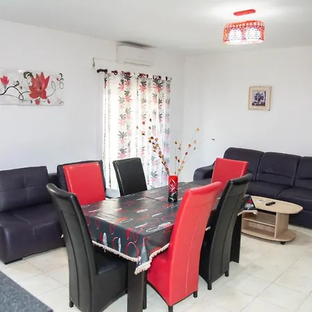 Appartement Pupu *